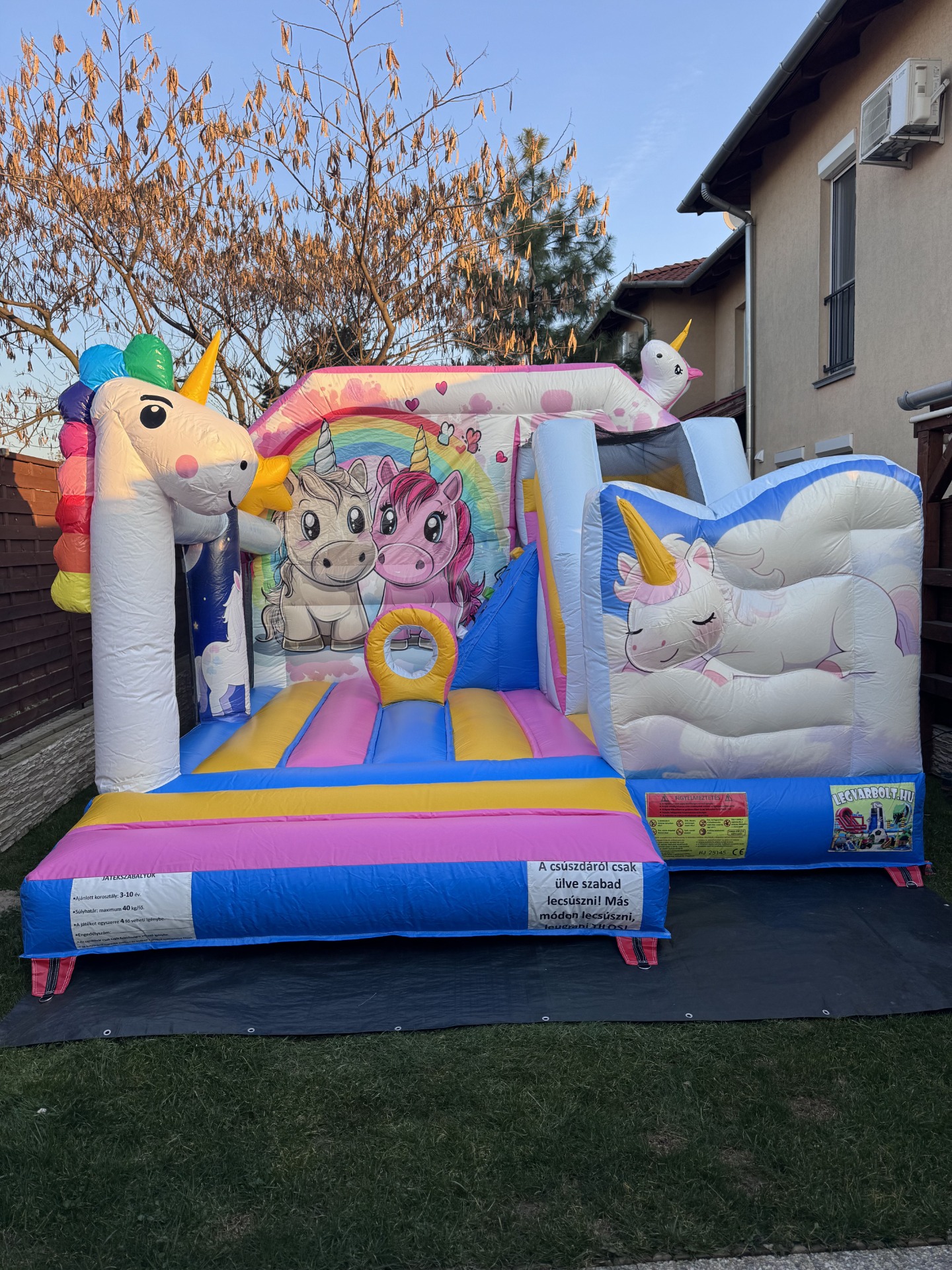 UNIKORNIS légvár,ugrálóvár